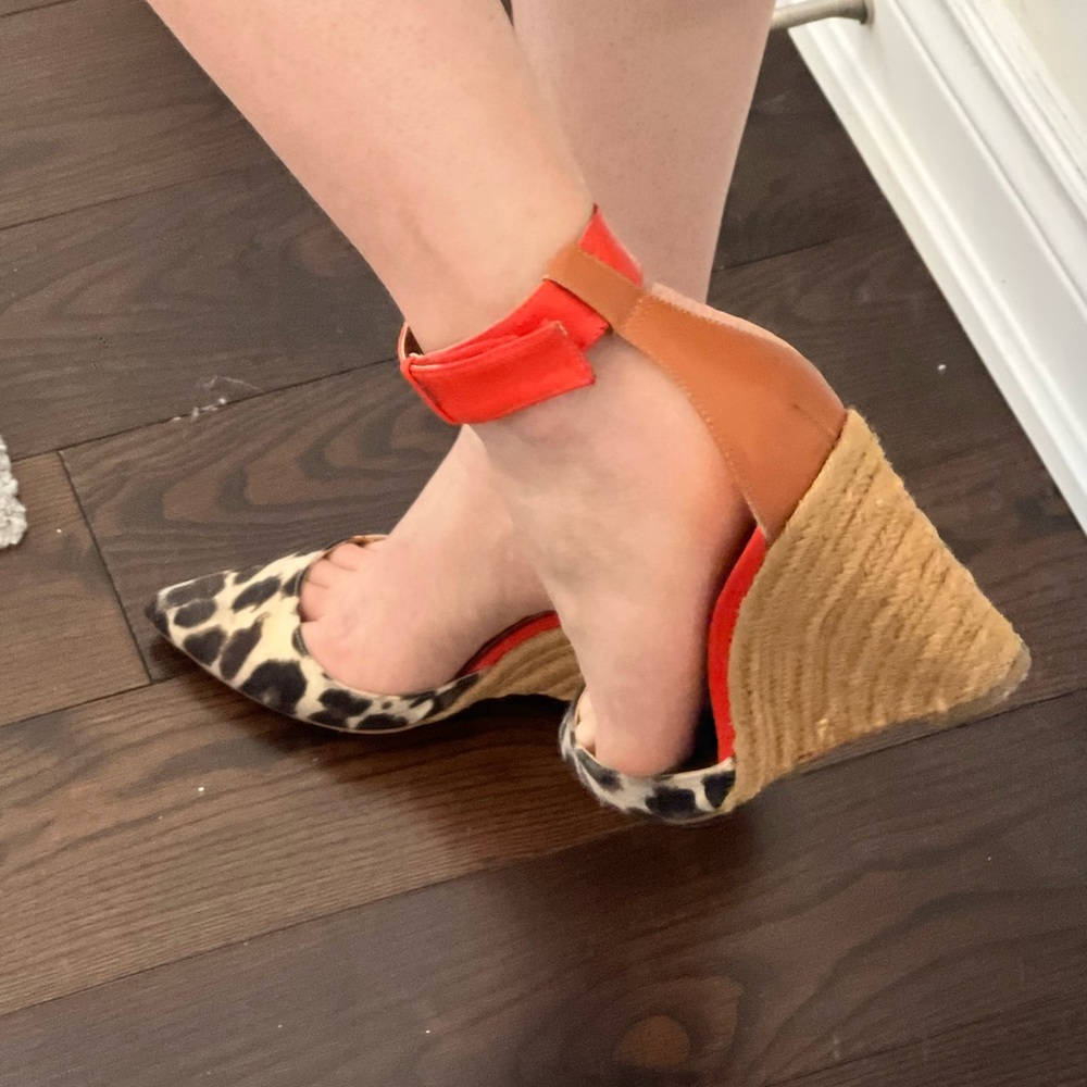 Enzo Angiolini Red and Brown Wedges